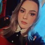 Lizzlenizzle Profile Picture